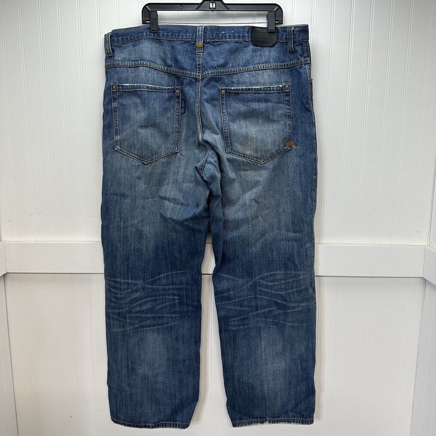 Rocawear Jeans Mens 42x32 Blue Loose Baggy Wide Y2K Skater Denim Vintage *Stain