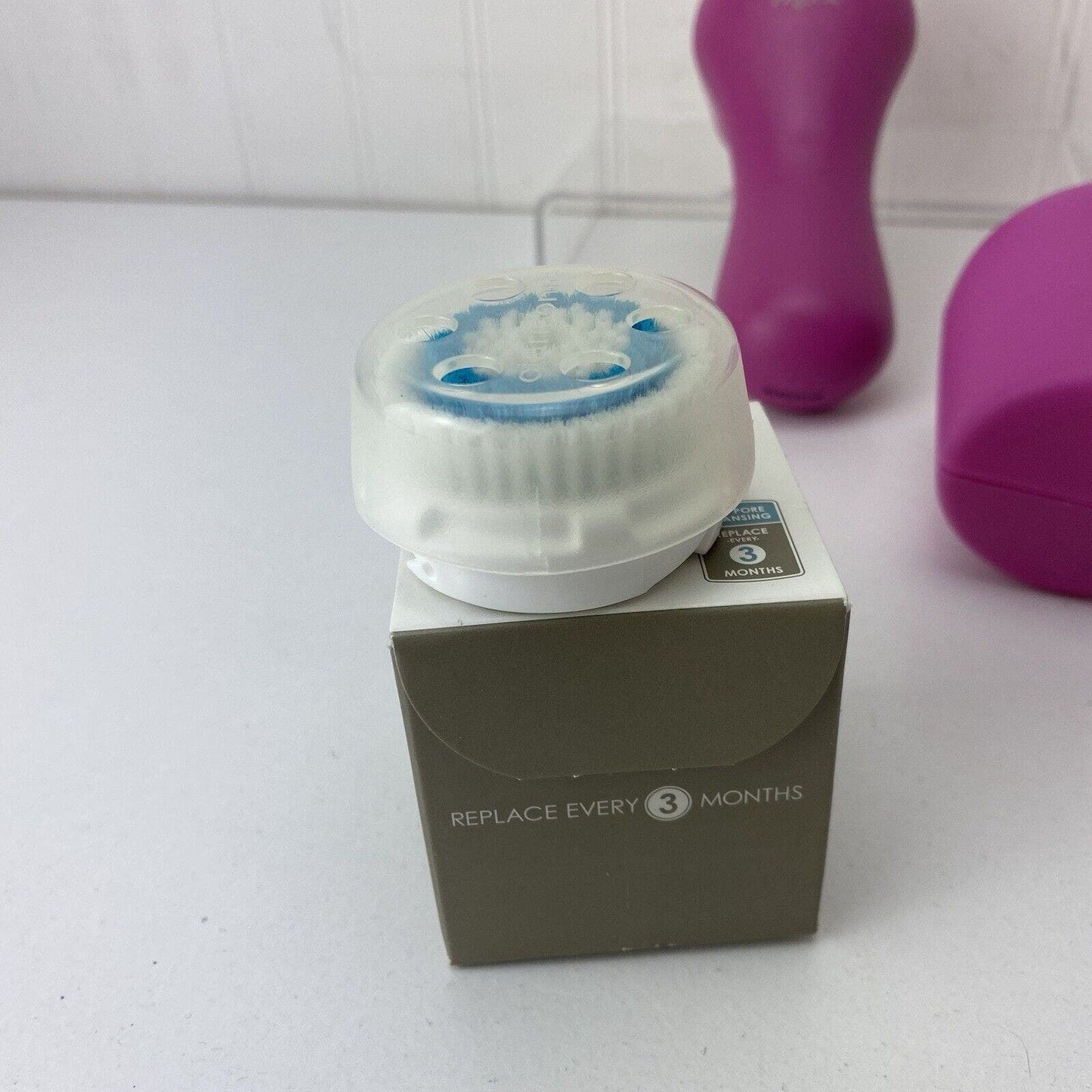 Genuine Clarisonic Mia 2 Pink Sonic Facial Cleansing Brush - New Head & Charger