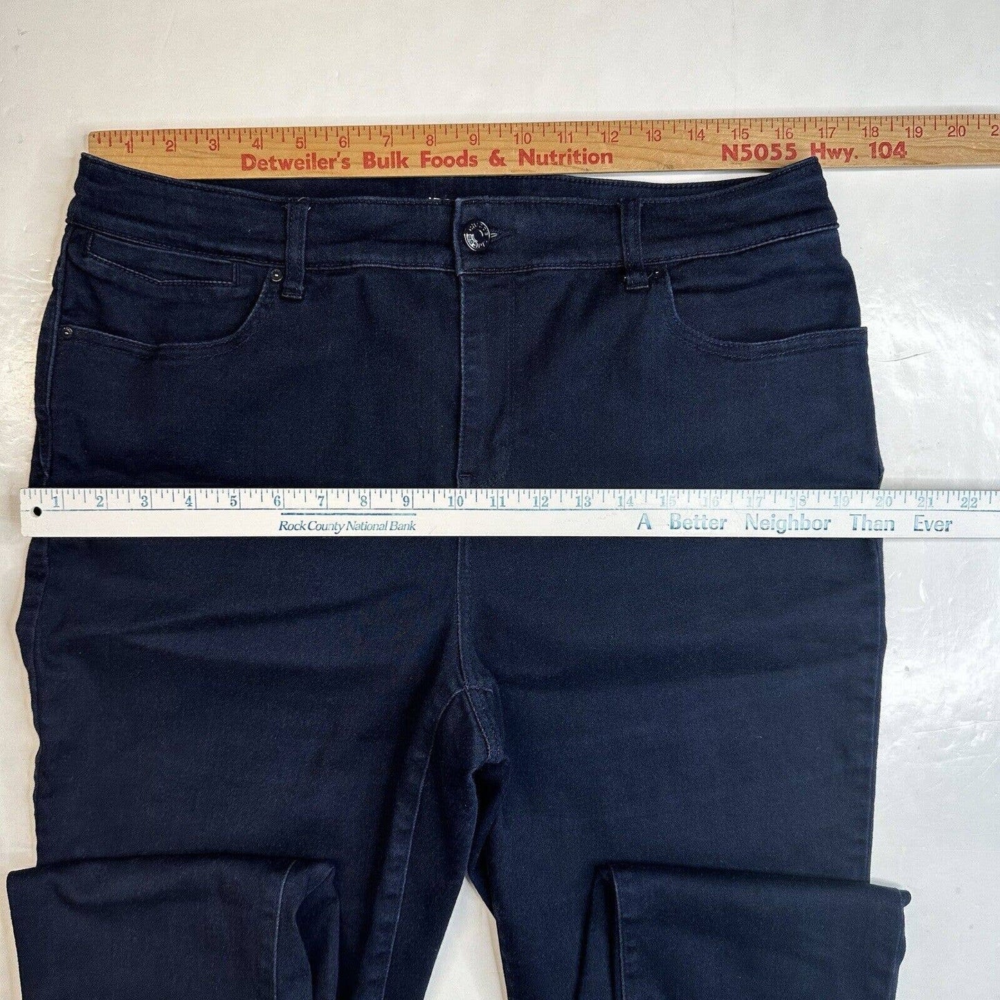 Chicos Platinum Jegging 2 (US 12 /33.5"Waist) Stretch Dark Blue Denim Jeans EUC