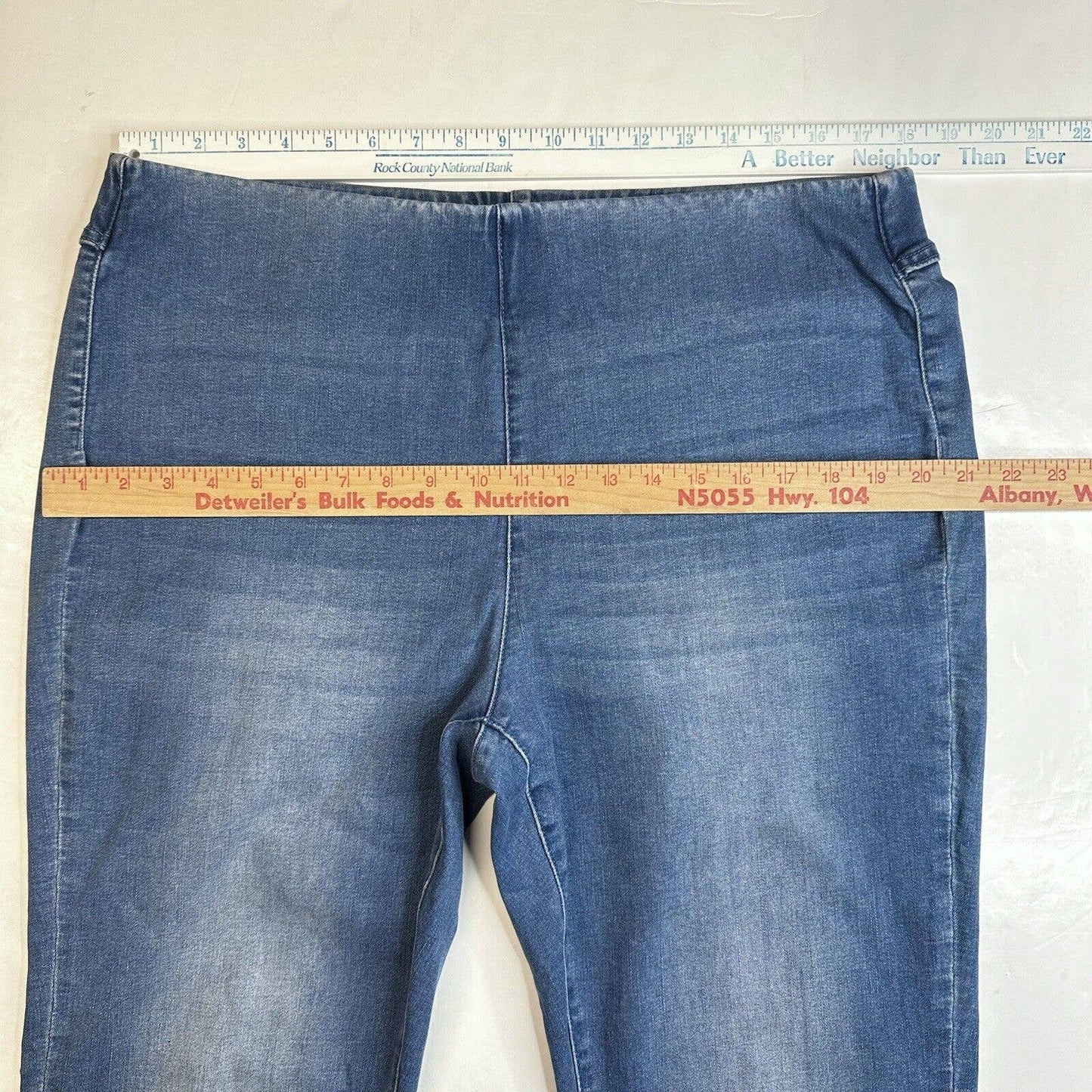 Soft Surroundings Pull On Skinny Jean XL (18) High Rise Stretch Blue Denim *Flaw