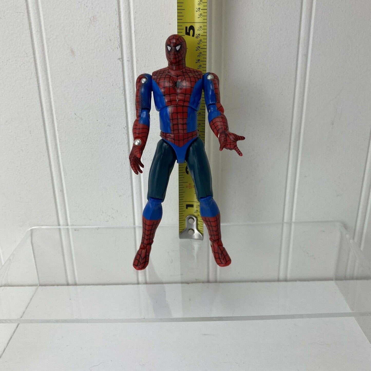 Vintage 1992 Toybiz Marvel Superheroes ~ Amazing Spiderman 5" Action Figure